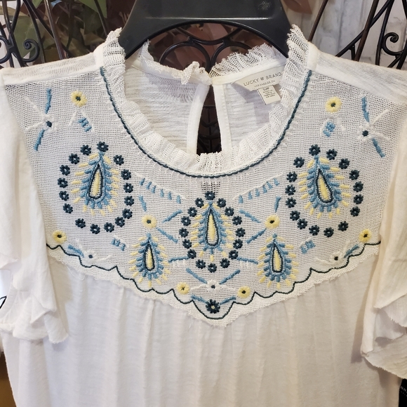 LUCKY BRAND WHITE EMBROIDERED SHIRT SIZE S - Picture 4 of 14